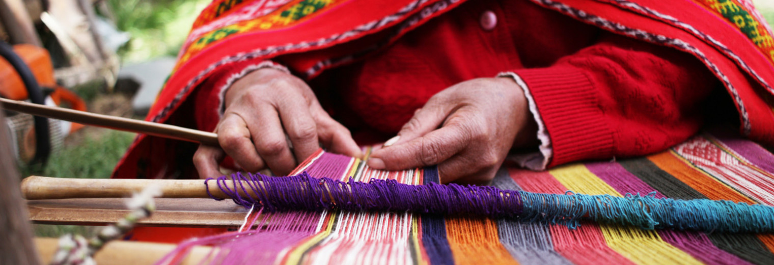 Weaving, Peru